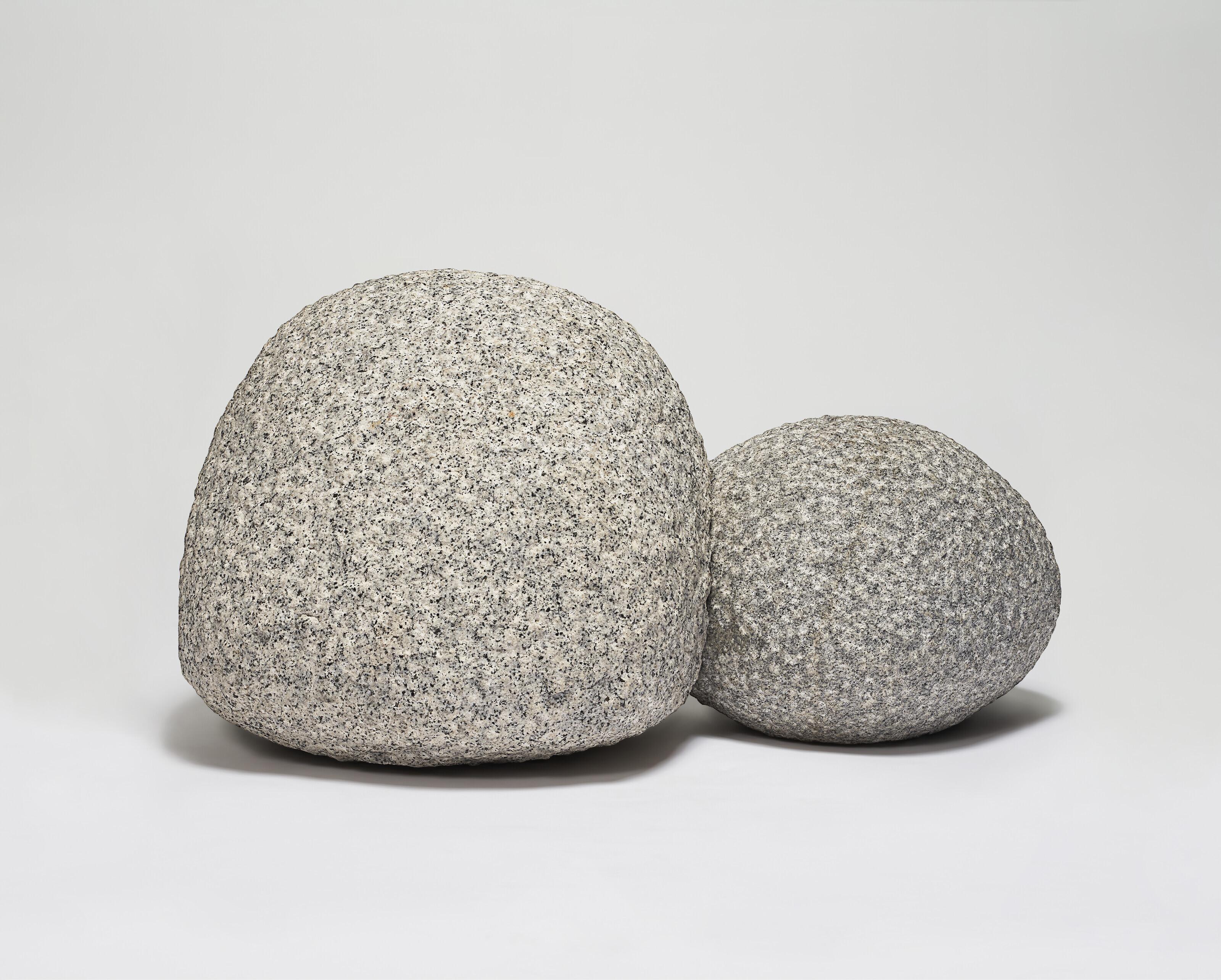 Isamu Noguchi - Two Dependent Pieces