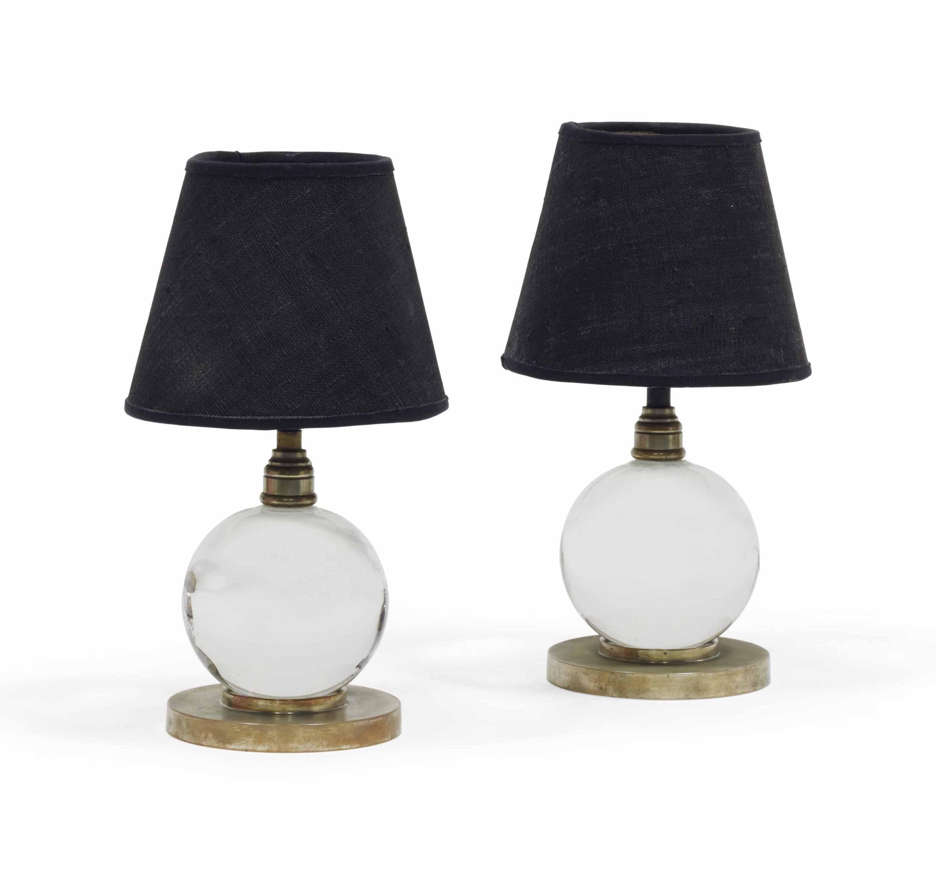 Jacques Adnet - PAIRE DE LAMPES, VERS 1940