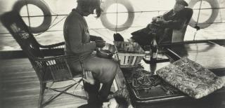 Jacques-Henri Lartigue - René Bolloré, Denise Grey Et Bibi, À Bord Du Dahu Ii, Juillet, Royan