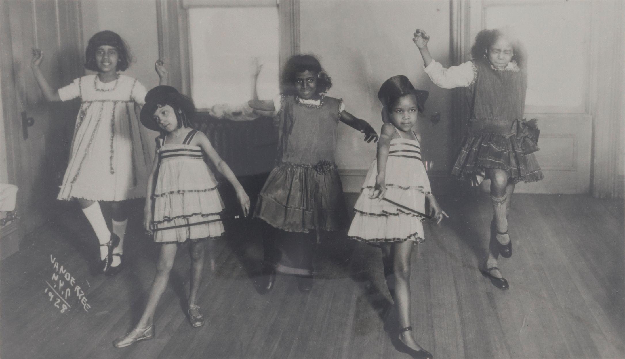 James Van Der Zee - Harlem Dance Class