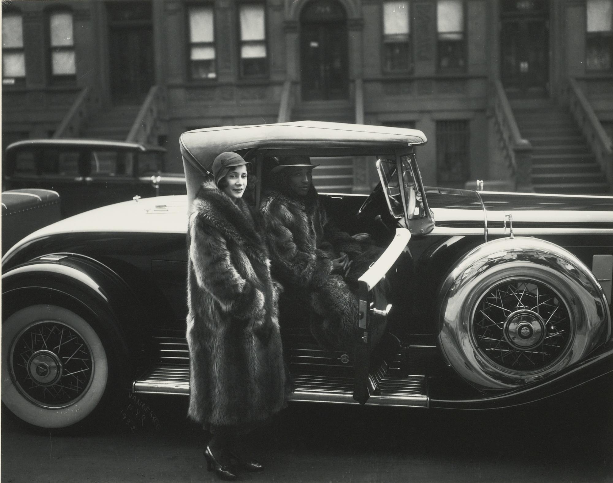 James Van Der Zee - \'James Van Derzee:  Eighteen Photographs\'