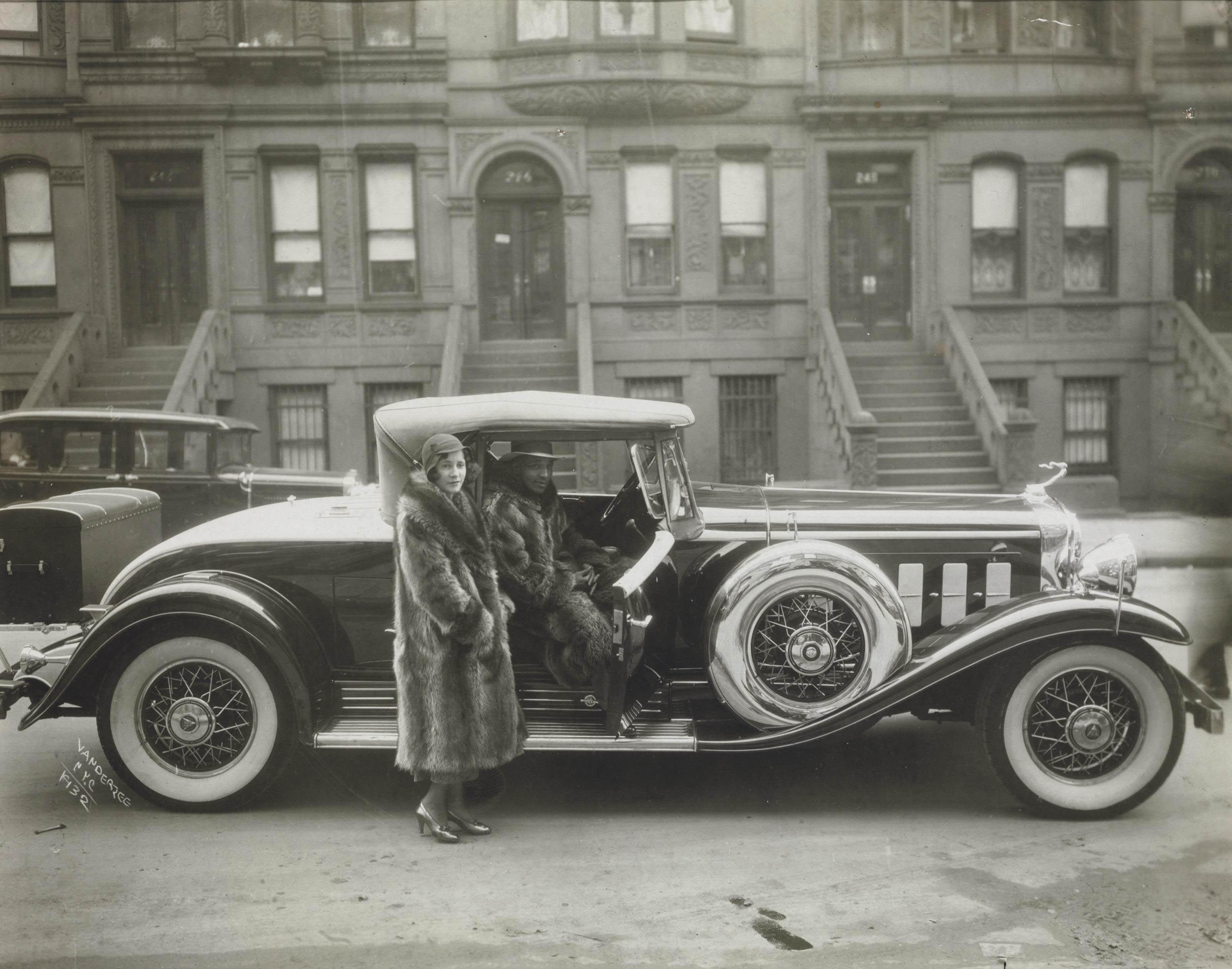 James van Der Zee - Untitled (West 127th Street, Harlem), 1932
