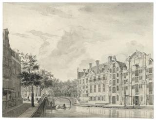 Jan De Beijer - A view of the Grimburgwal with the Oudezijds Herenlogement, the gate of the Binnengasthuis beyond, Amsterdam