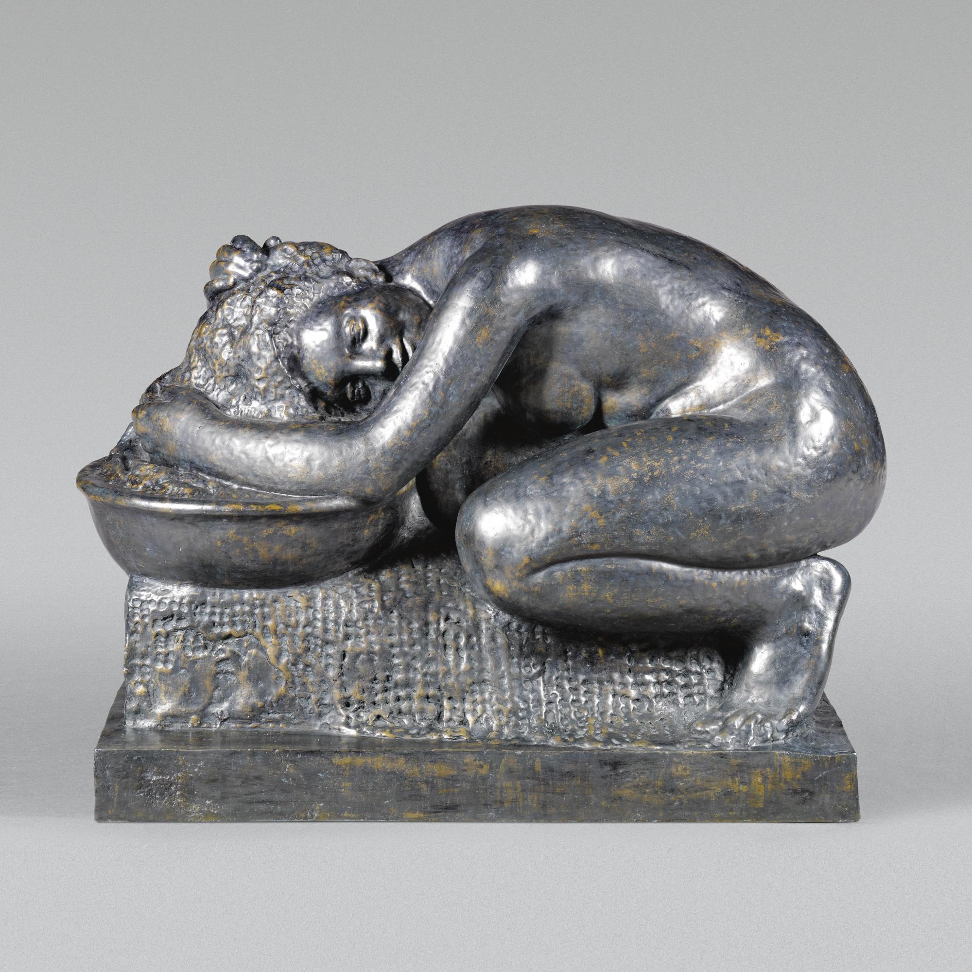 Jan Štursa - Czech girl Washing Hair  (Dívka Myjící Si Vlasy)