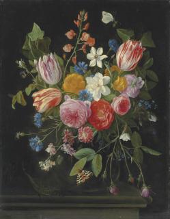 Jan van Kessel II - Tulips, peonies, chicory, carnations, cherry blossom and other flowers in a glass vase, with butterflies, a bee and a lizard on a ledge
