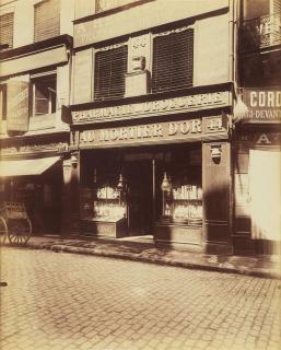 Jean Eugène Auguste Atget - Au Mortier d\'Or, 44 Rue des Lombards