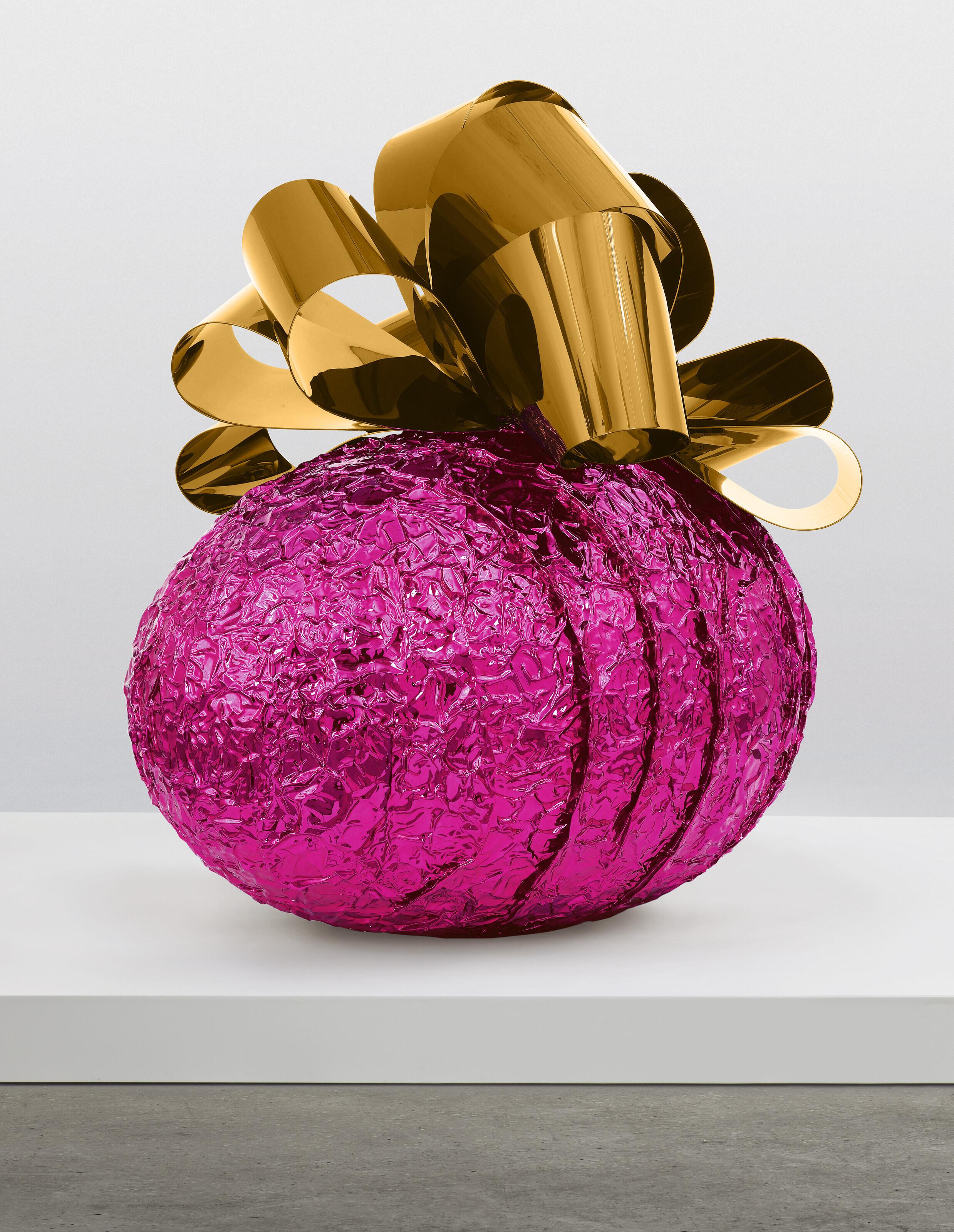Jeff Koons - Baroque Egg with Bow (Pink/Gold)