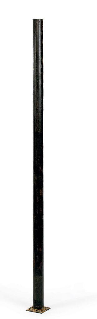 Jene Highstein - Pipe