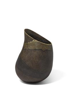 Jennifer Lee - Dark, Banded, Asymmetric, Curved Polished Rim