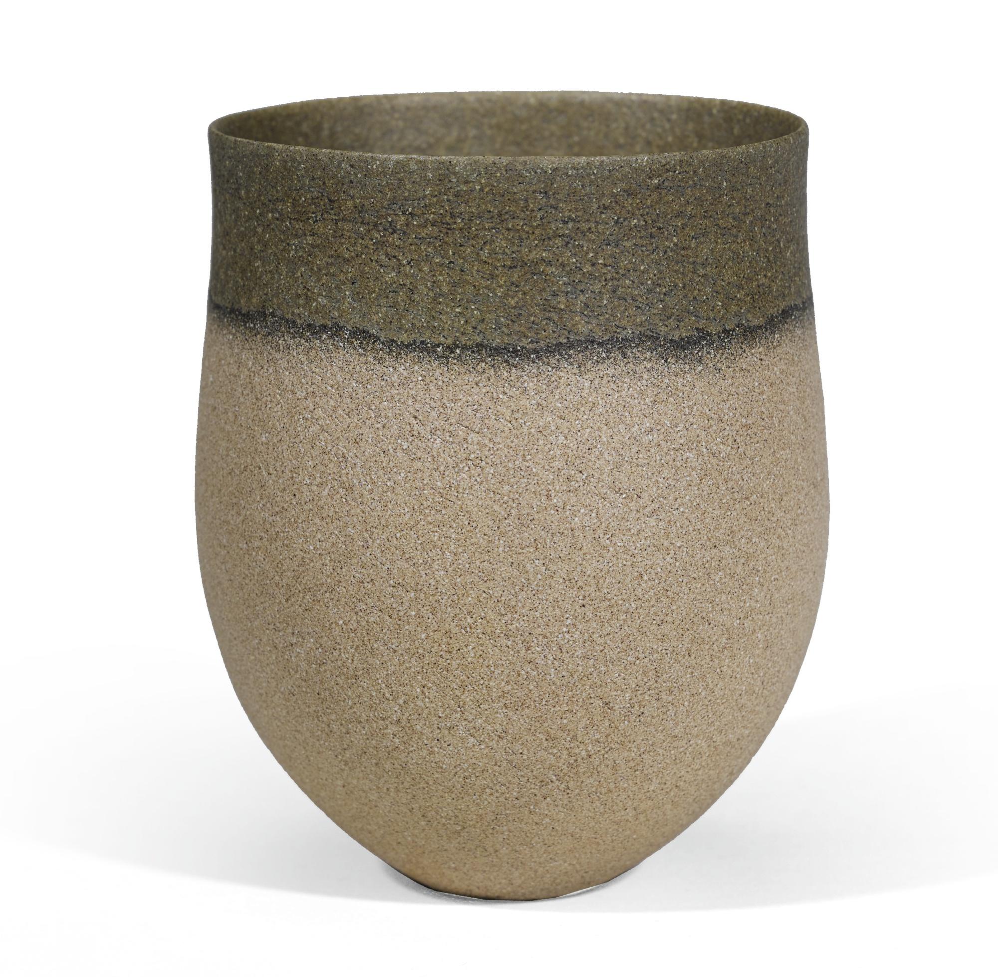 Jennifer Lee - Sand-Grained, Olive Haloed Rim