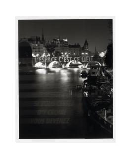 Jenny Holzer - L\'espace c\'est ce lieu...