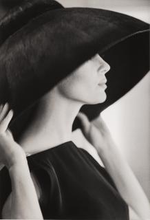 Jerry Schatzberg - Behind the Scenes (Large hat profile), Paris, 1962