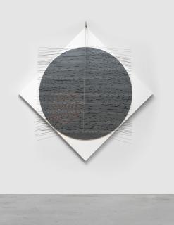 Jesús Rafael Soto - Circulo Brique Sobre Rombo