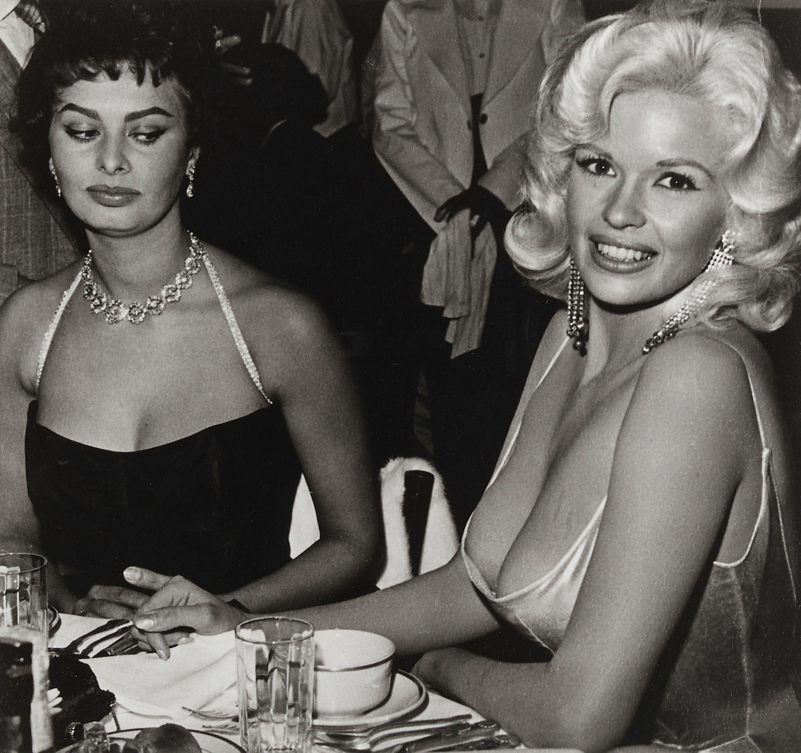 Joe Shere - Jayne Mansfield and Sophia Loren at Romanoff\'s, Beverly Hills