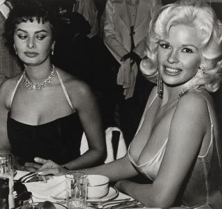 Joe Shere - Jayne Mansfield and Sophia Loren at Romanoff\'s, Beverly Hills