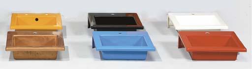 Joep van Lieshout - Lavabo Violet, Série \'Lille\', 1994