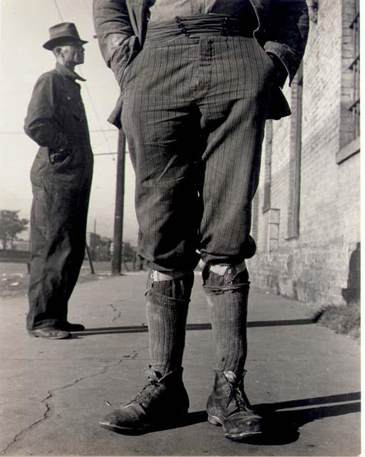 John Gutmann - In the South, Mobile, Alabama, 1937