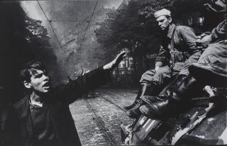 Josef Koudelka - Invasion by Warsaw Pact Troops in front of the Radio Headquarters, Prague, 1968