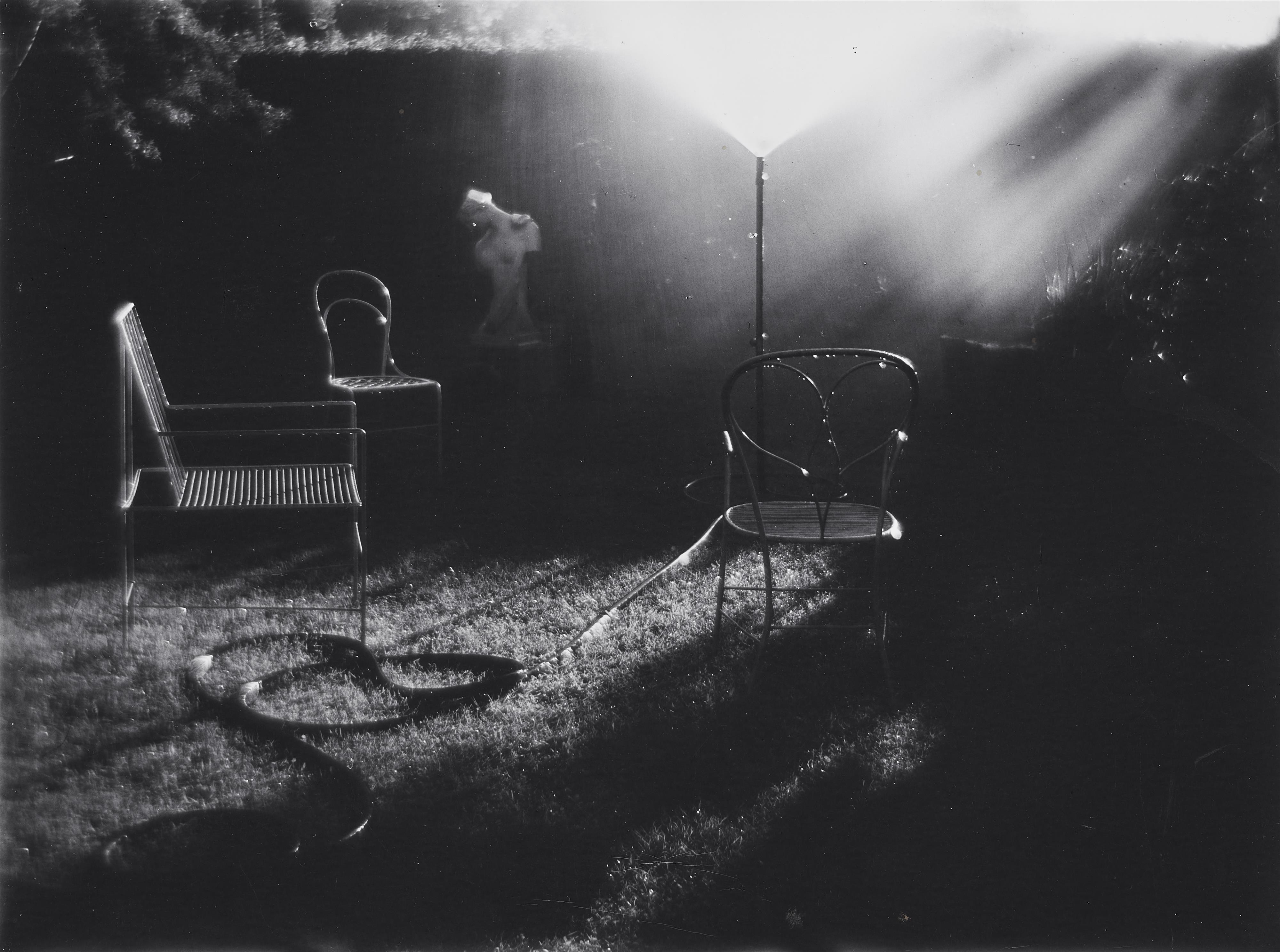 Josef Sudek - Ohne Titel (aus der Serie: Spaziergang durch den Zaubergarten)