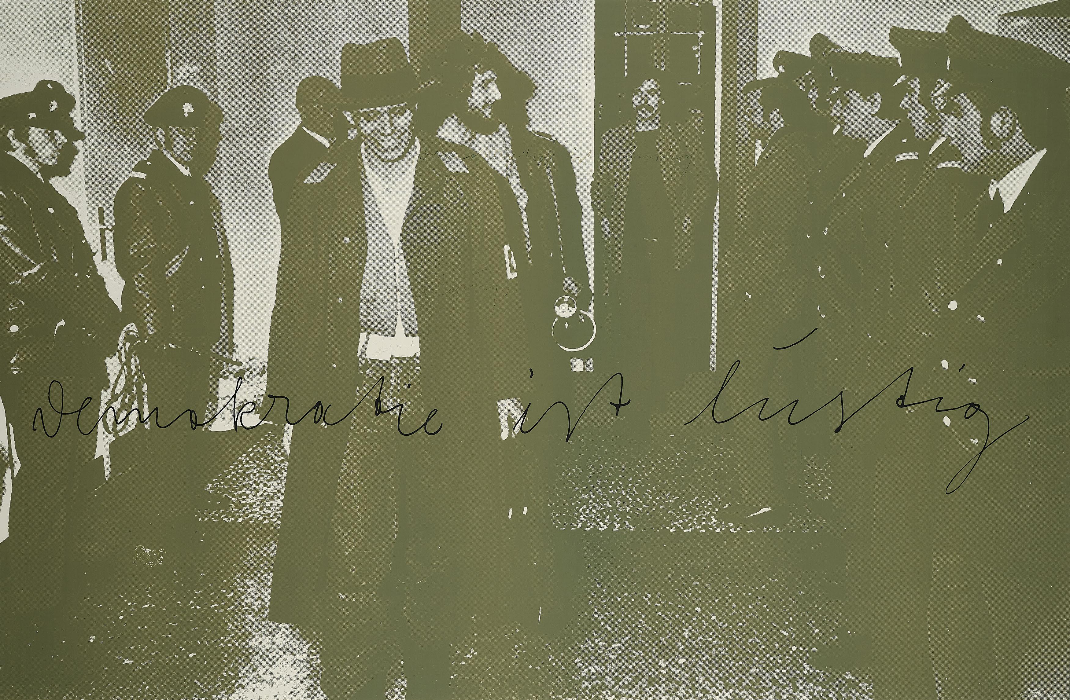 Joseph Beuys - Demokratie ist lustig.