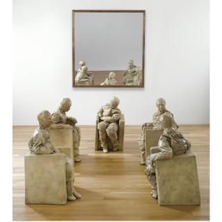 Juan Muñoz - Five Seated Figures