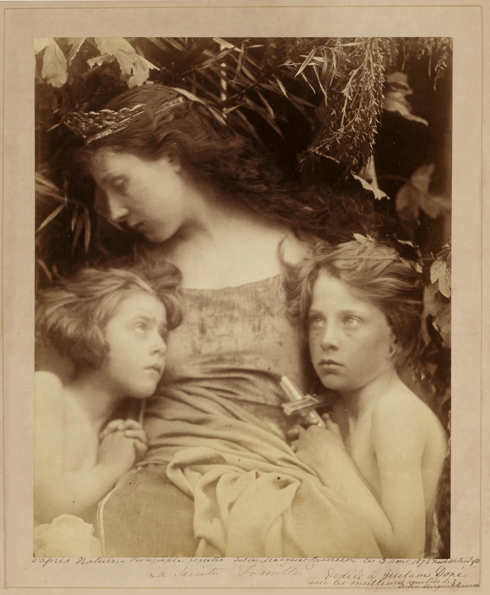 Julia Margaret Cameron - \'La Sainte Famille\'