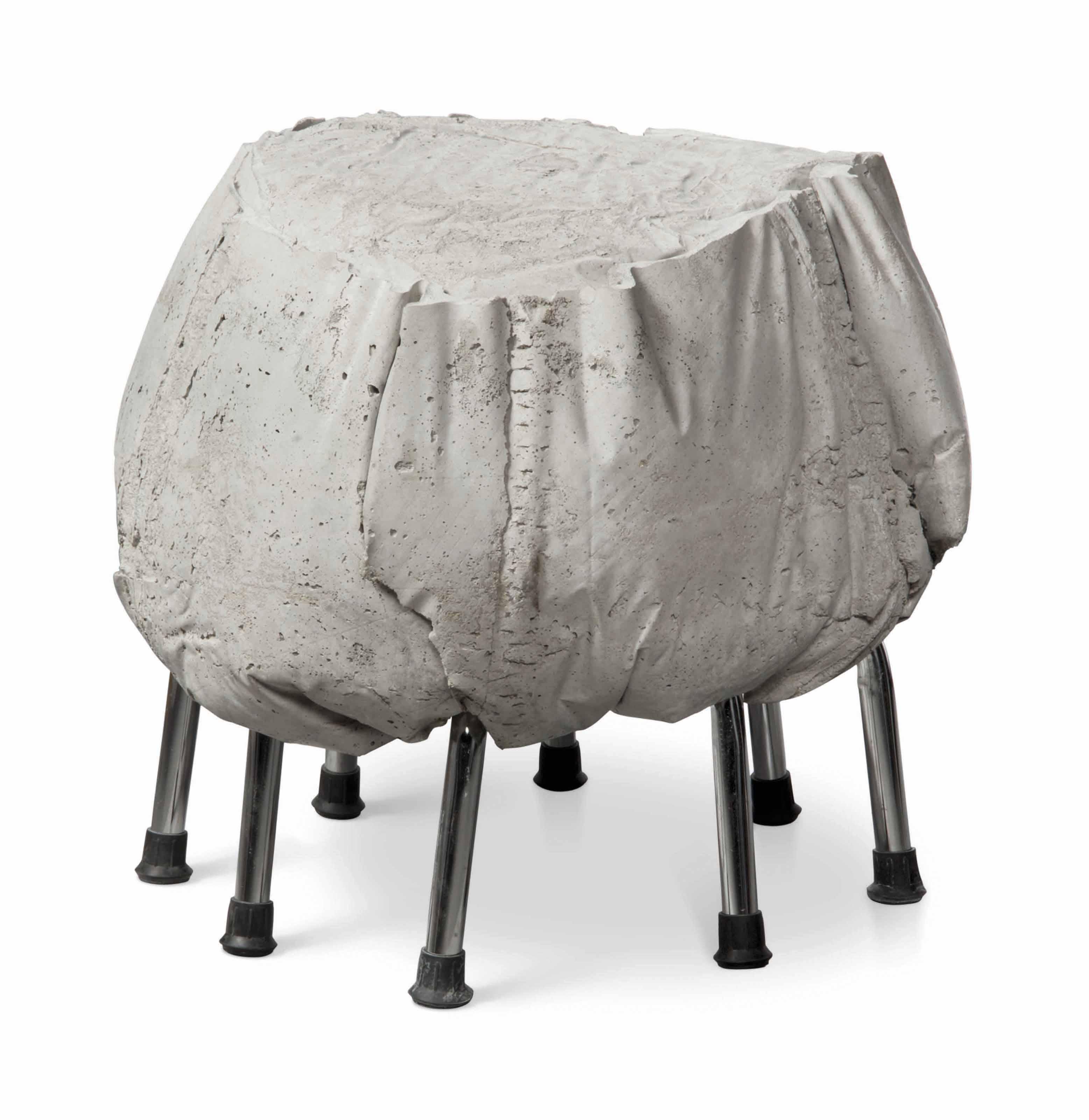 Justin Matherly - The rapid pleasure of voiding this matter (disarrange the poses, break up the poses, everything will change soon, change the pose) for let us put some order into these proceedings