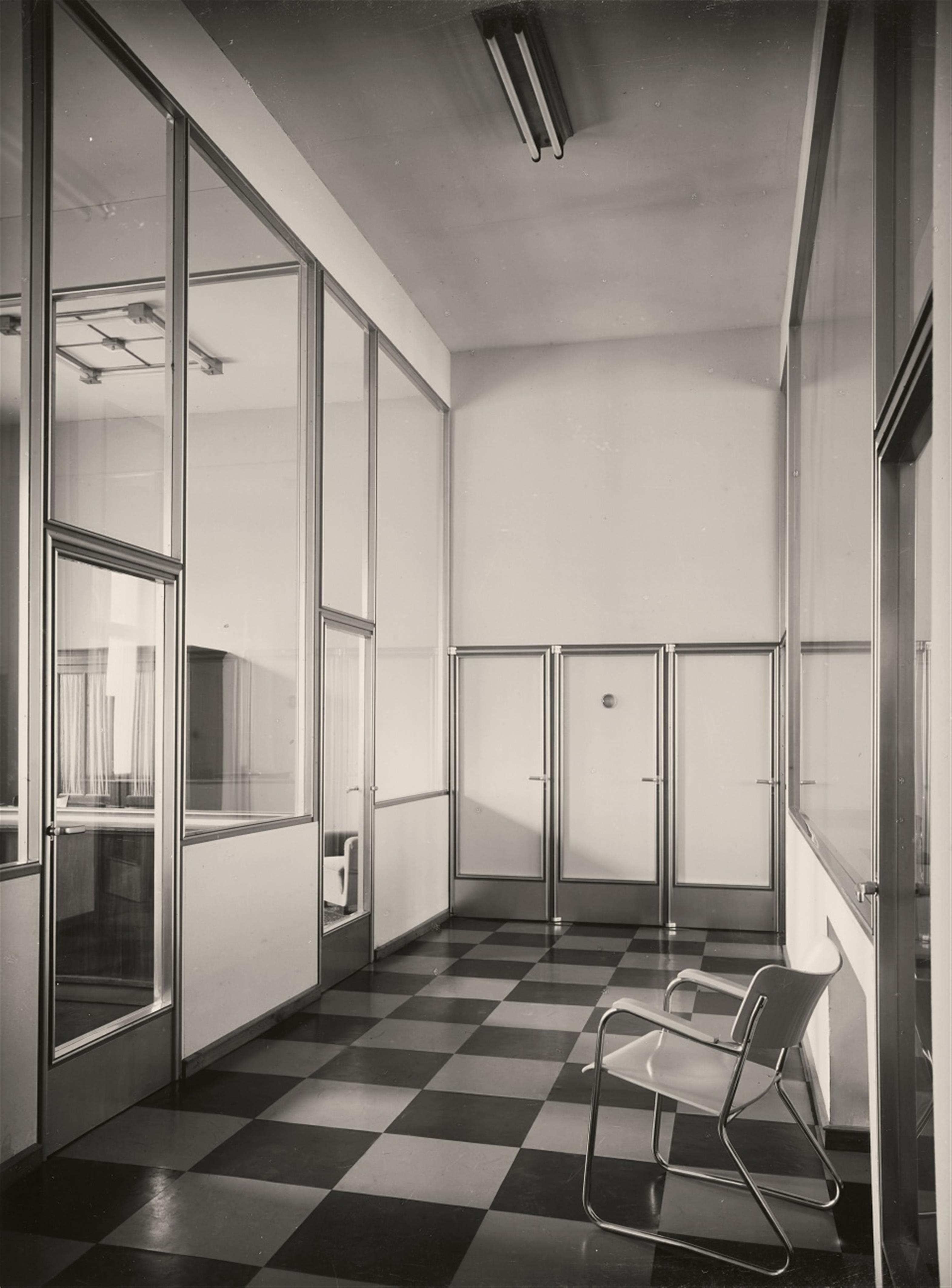 Karl Hugo Schmölz - Vereinigte Glanzstoff-Fabriken AG, Wuppertal