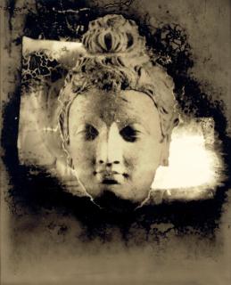 Kenro Izu - \'Shrine Gill\'