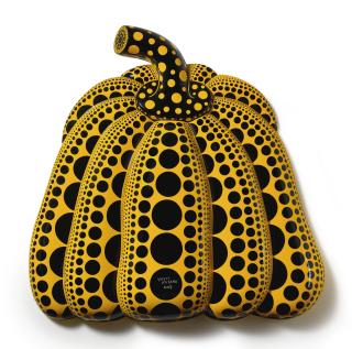 Kusama Yayoi - I Carry On Living With The Pumpkins
