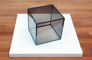 Larry Bell - Ohne Titel (Cube).