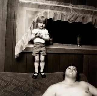 Larry Fink - Count & Kelly - Martin\'s Creek, Pa.