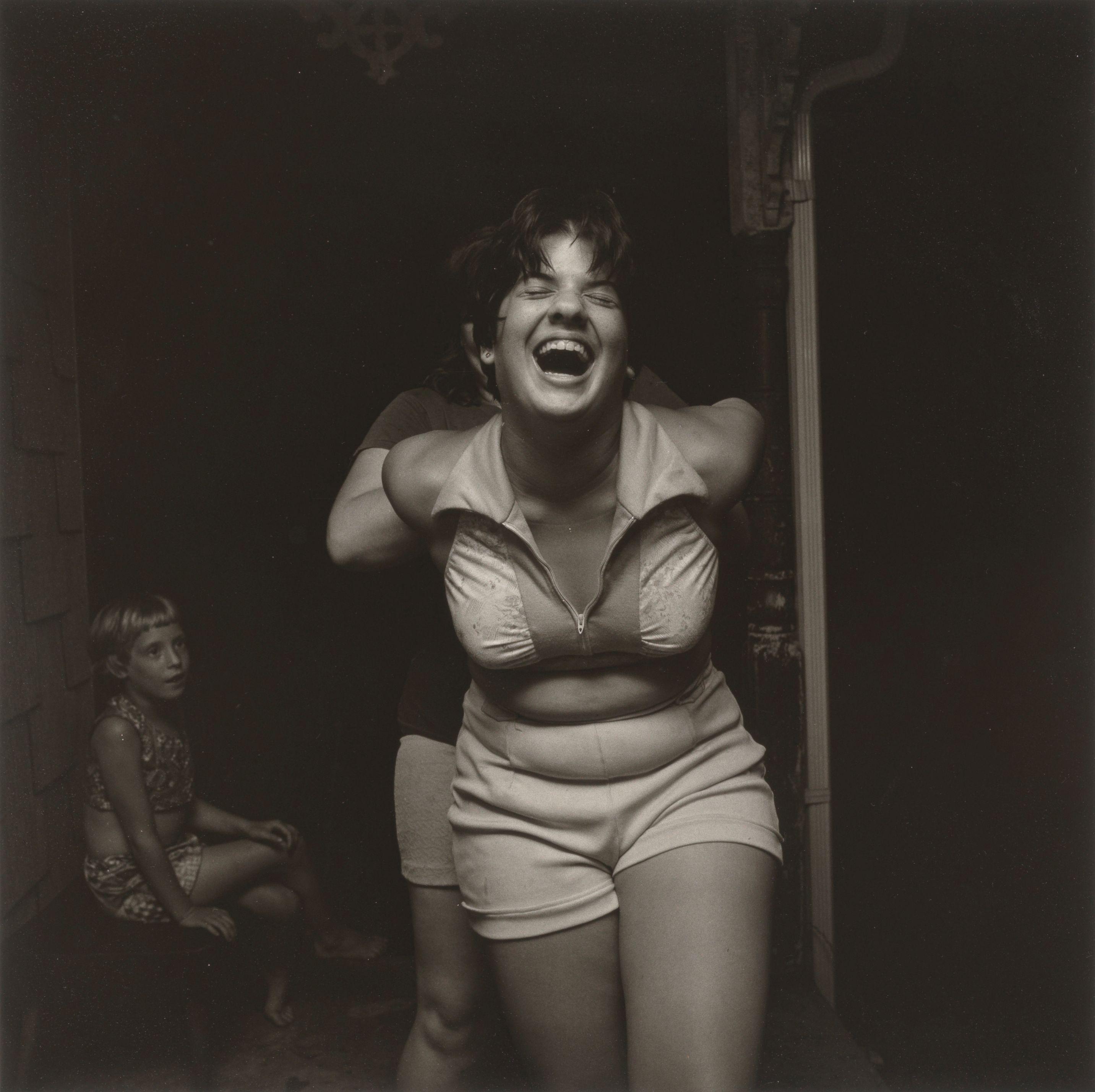 Larry Fink - Girls on Porch – Martins Creek, Pa.