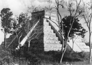 Laura Gilpin - Kukulcan, Chichen Itza
