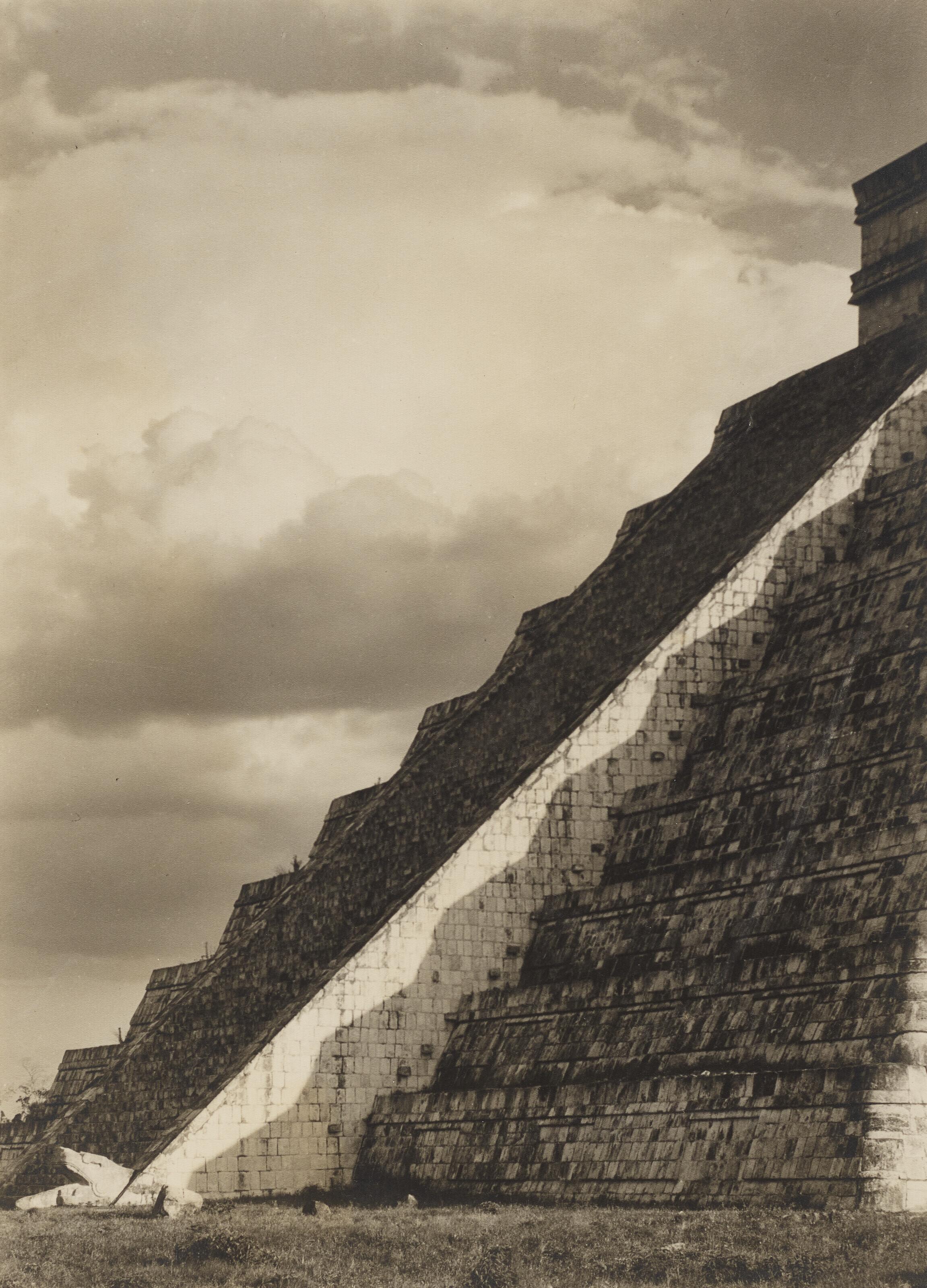 Laura Gilpin - Steps of the Castillo, Chichén Itzá, 1932