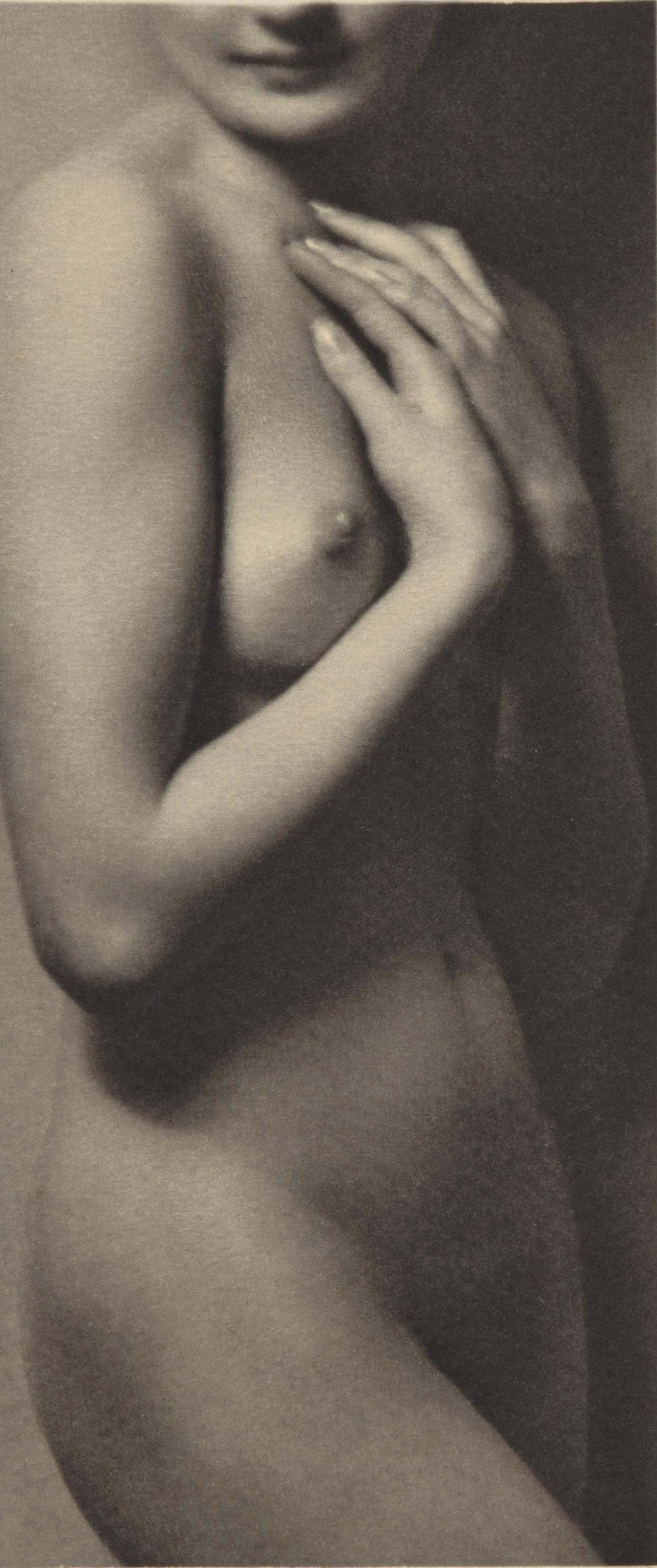 Laure Albin Guillot - Nu, 1938