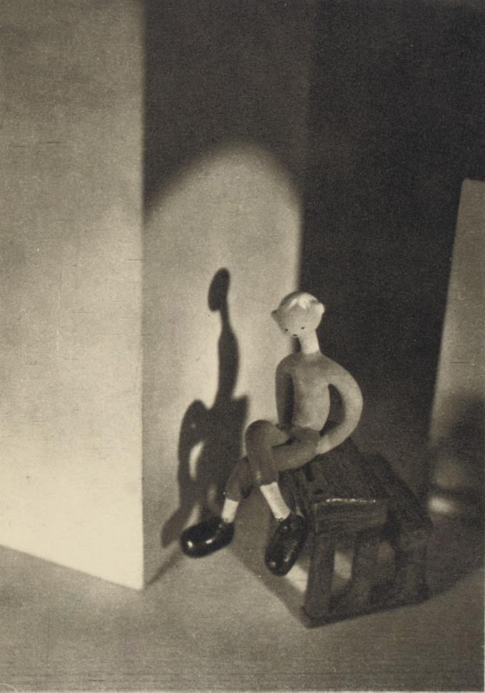 Laure Albin-Guillot - Suite d\'illustrations pour Le Grand Meaulnes d\'Alain Fournier. Paris and Bordeaux: Henri Colas and Rousseau Brothers, 1946.