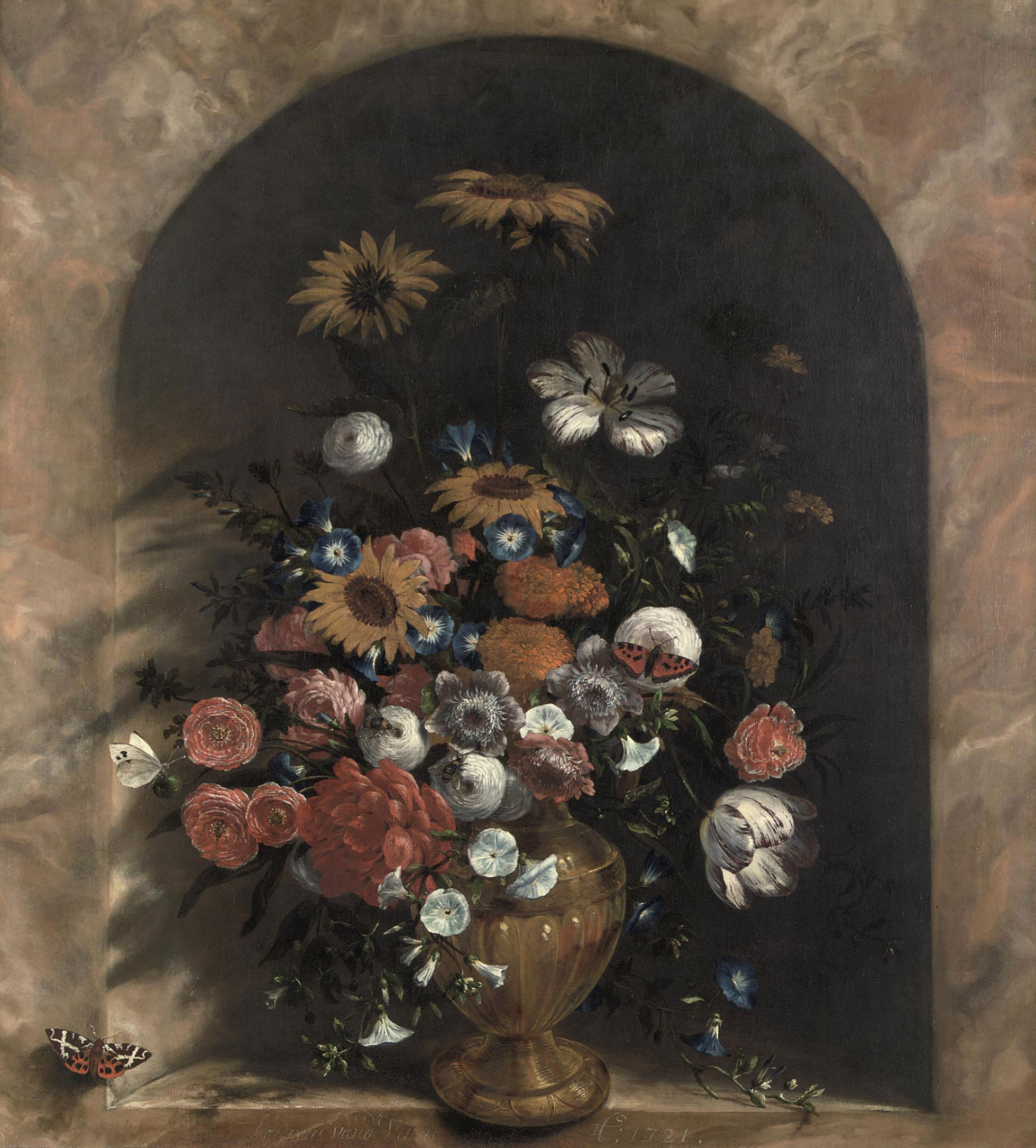 Laurens Vincentsz. van der Vinne - Sunflowers, roses, tulips and other flowers in a guilded vase in a trompe-l\'oeil marble niche