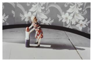 Laurie Simmons - Pushing Lipstick (Full Profile)