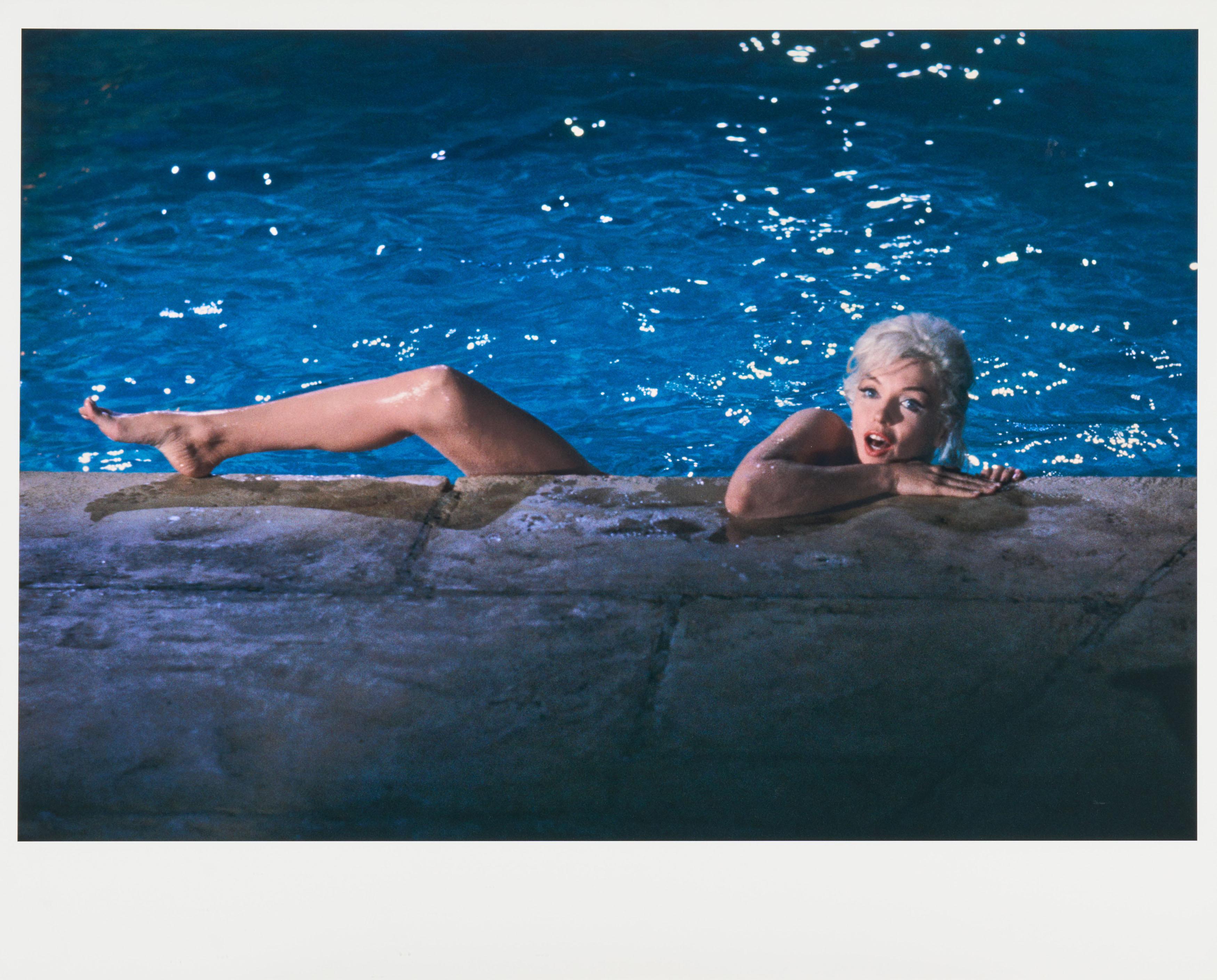 Lawrence Schiller - Marilyn 12 - Color 2, Frame 21 (page 29).