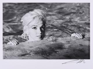 Lawrence Schiller - Marilyn Monroe: Roll 11 Frame 12.