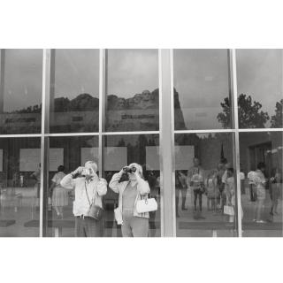 Lee Friedlander - \'Mt. Rushmore\'