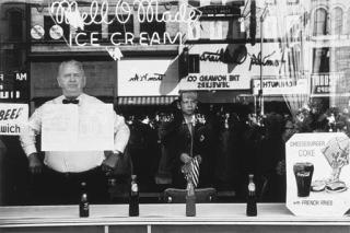 Lee Friedlander - Newark, New Jersey