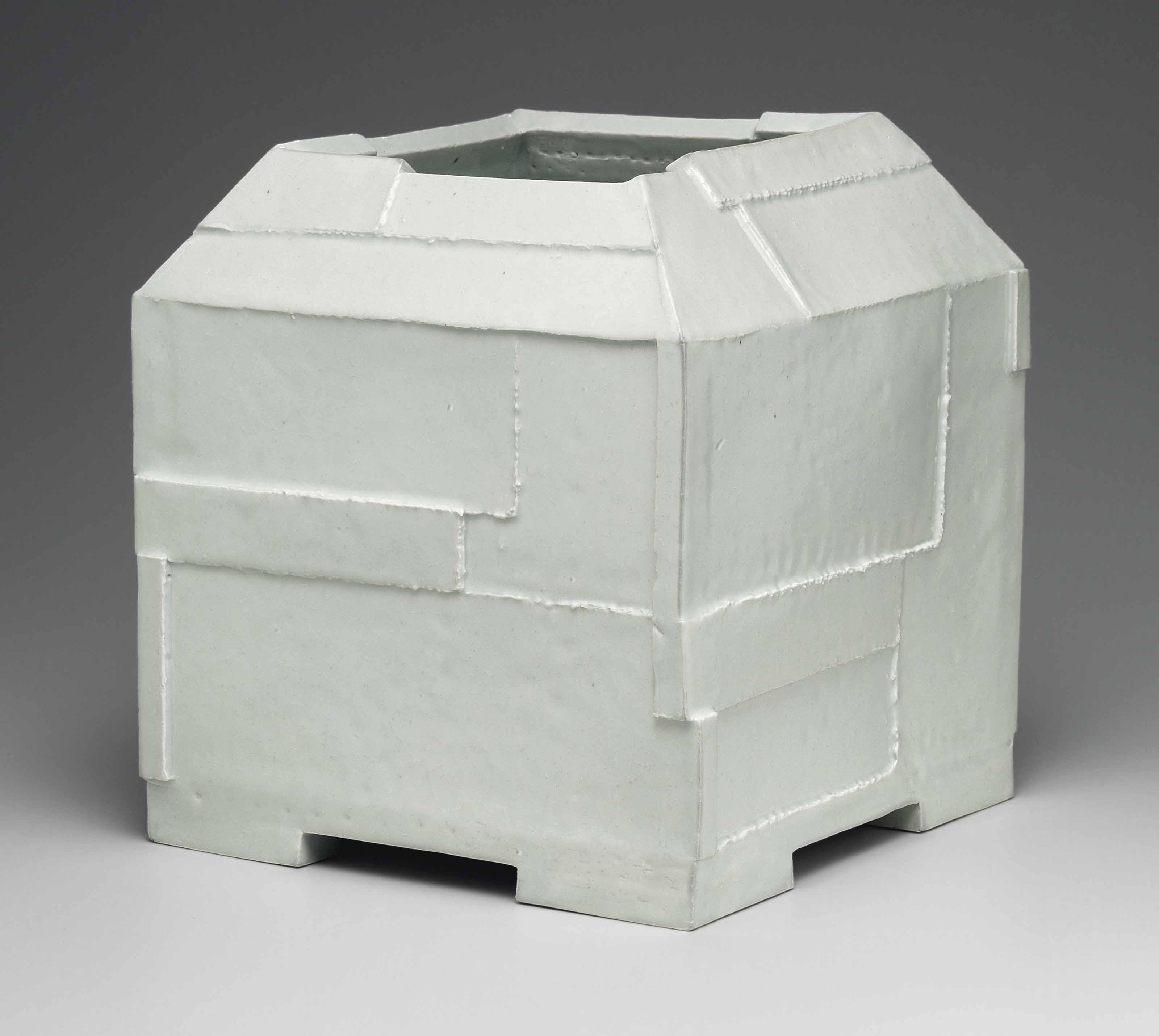 Lee Gee-Jo - Vase #2, 2014