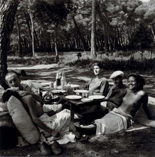 Lee Miller - Picnic, Mougins, 1937