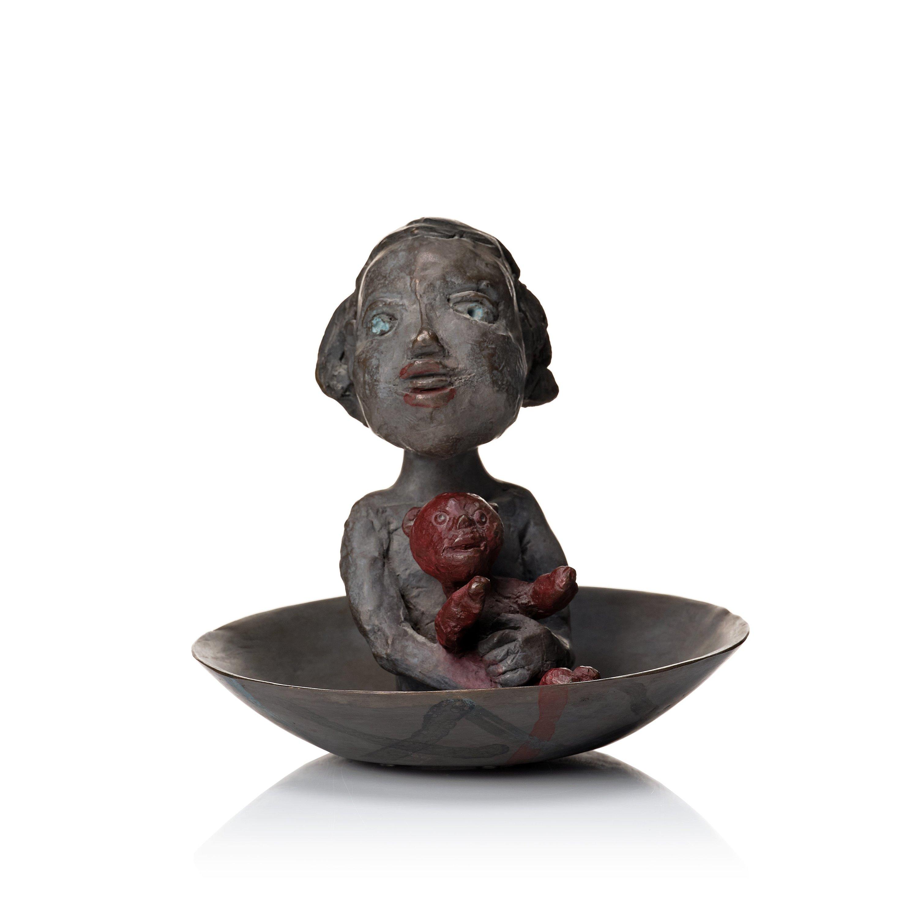 Lena Cronqvist - ”Flicka med röd nalle”