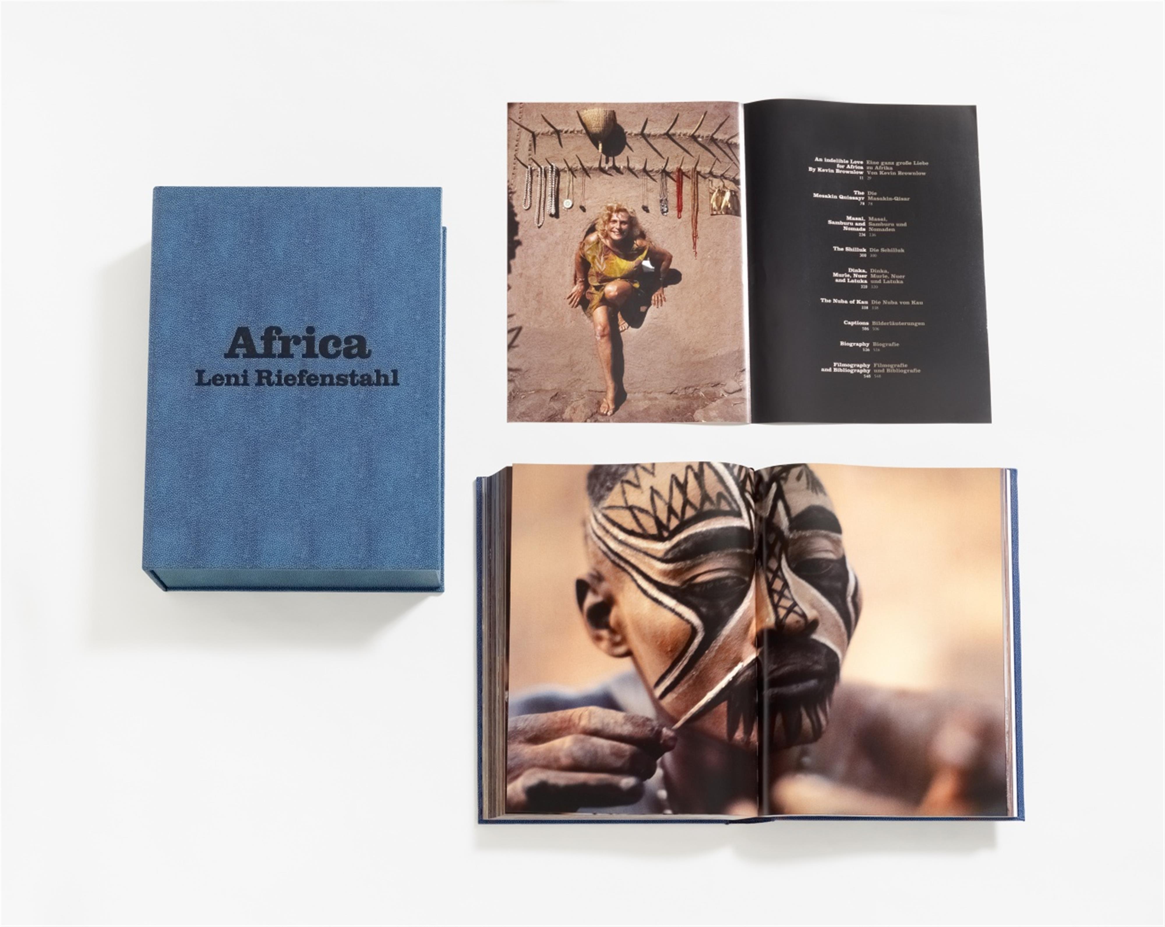 Leni Riefenstahl - Africa