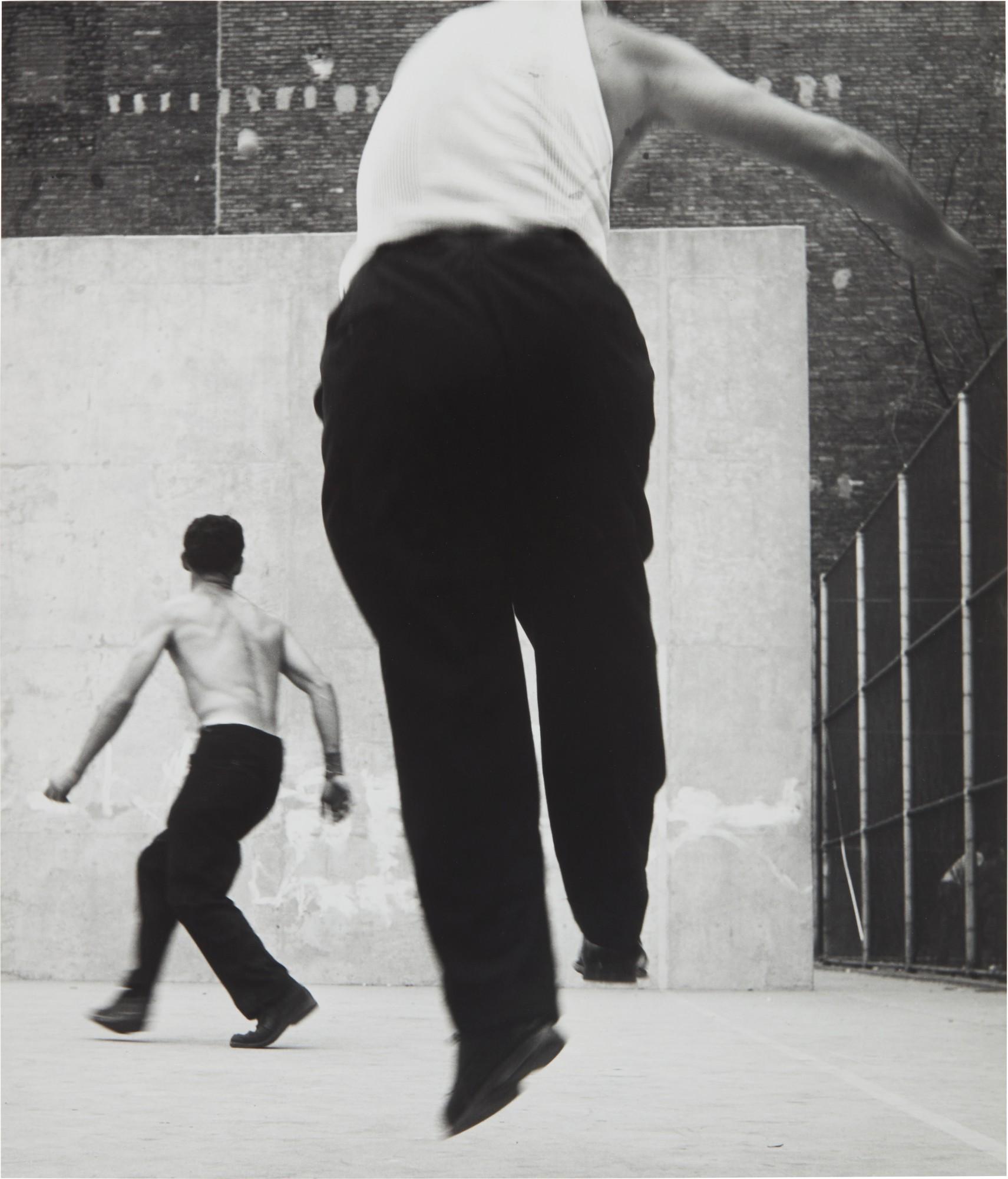 Leon Levinstein - Handball Players, Houston Street, New York