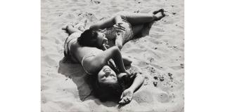 Leon Levinstein - Untitled [two girls lying on the beach, Coney Island, Brooklyn]