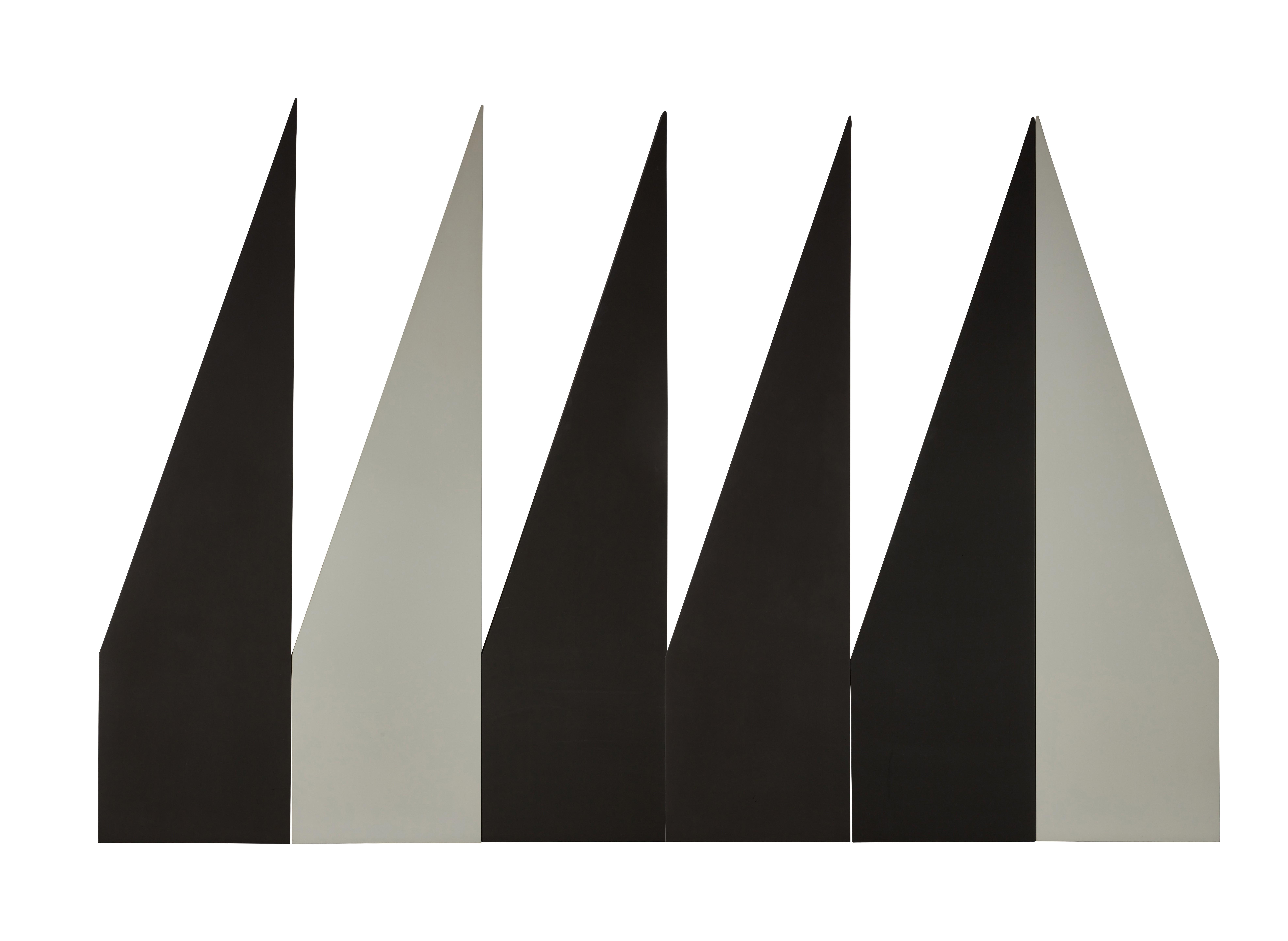 Leon Polk Smith - Arrangement in Black and Gray